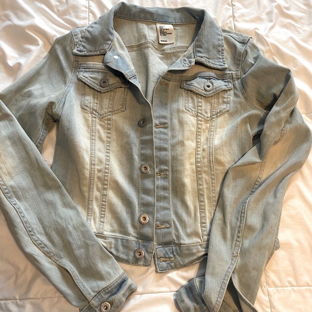 H&M Cropped Denim Jacket